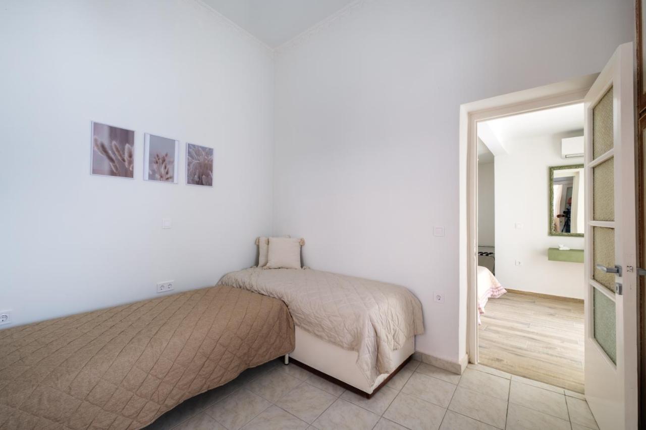 Piraiki Coastal Accommodation Pireus Zewnętrze zdjęcie