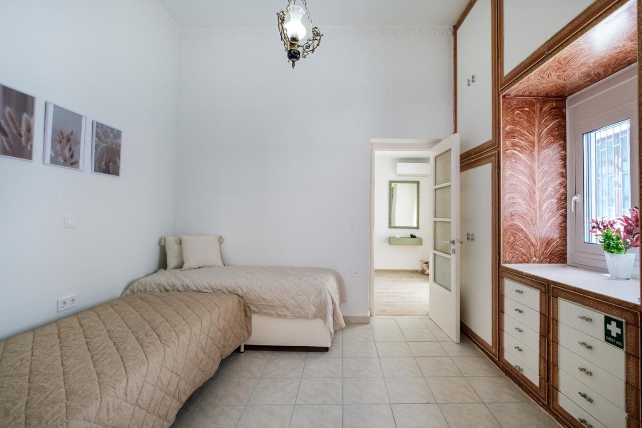 Piraiki Coastal Accommodation Pireus Zewnętrze zdjęcie