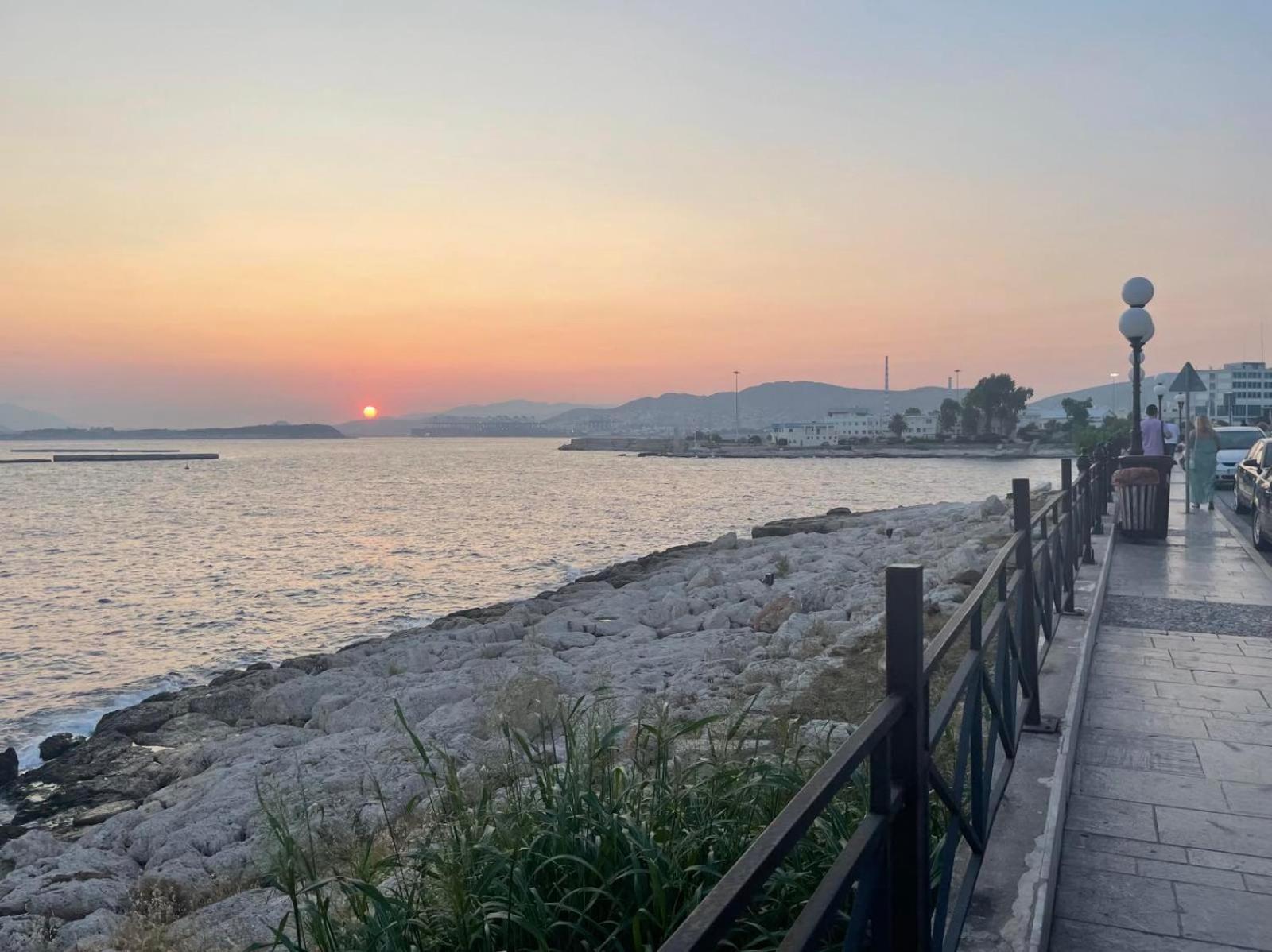 Piraiki Coastal Accommodation Pireus Zewnętrze zdjęcie